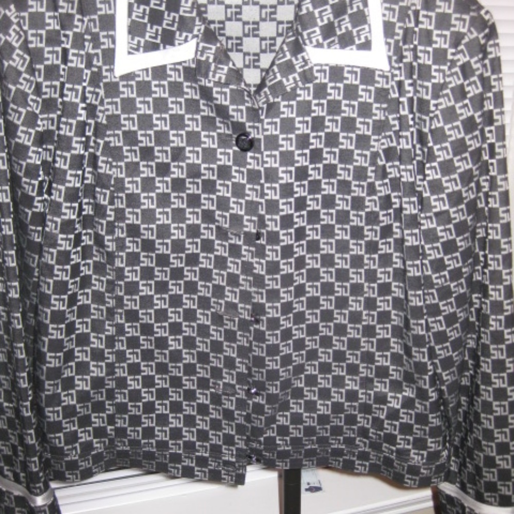 St John Jacket and Pants Suit